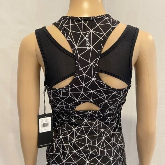 Karma Womens Geometric Print Black & White Racerback Tank Top With Built-In Bra - Picture 11 of 16